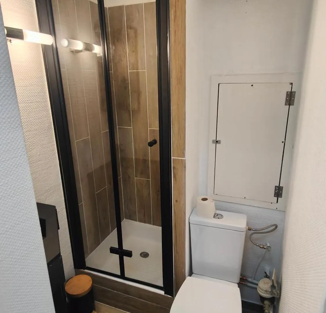 Studio Avenue De La Muzelle Menage Et Draps Inclus Proche Belle Etoile Et Esf Les Deux Alpes Apartment
