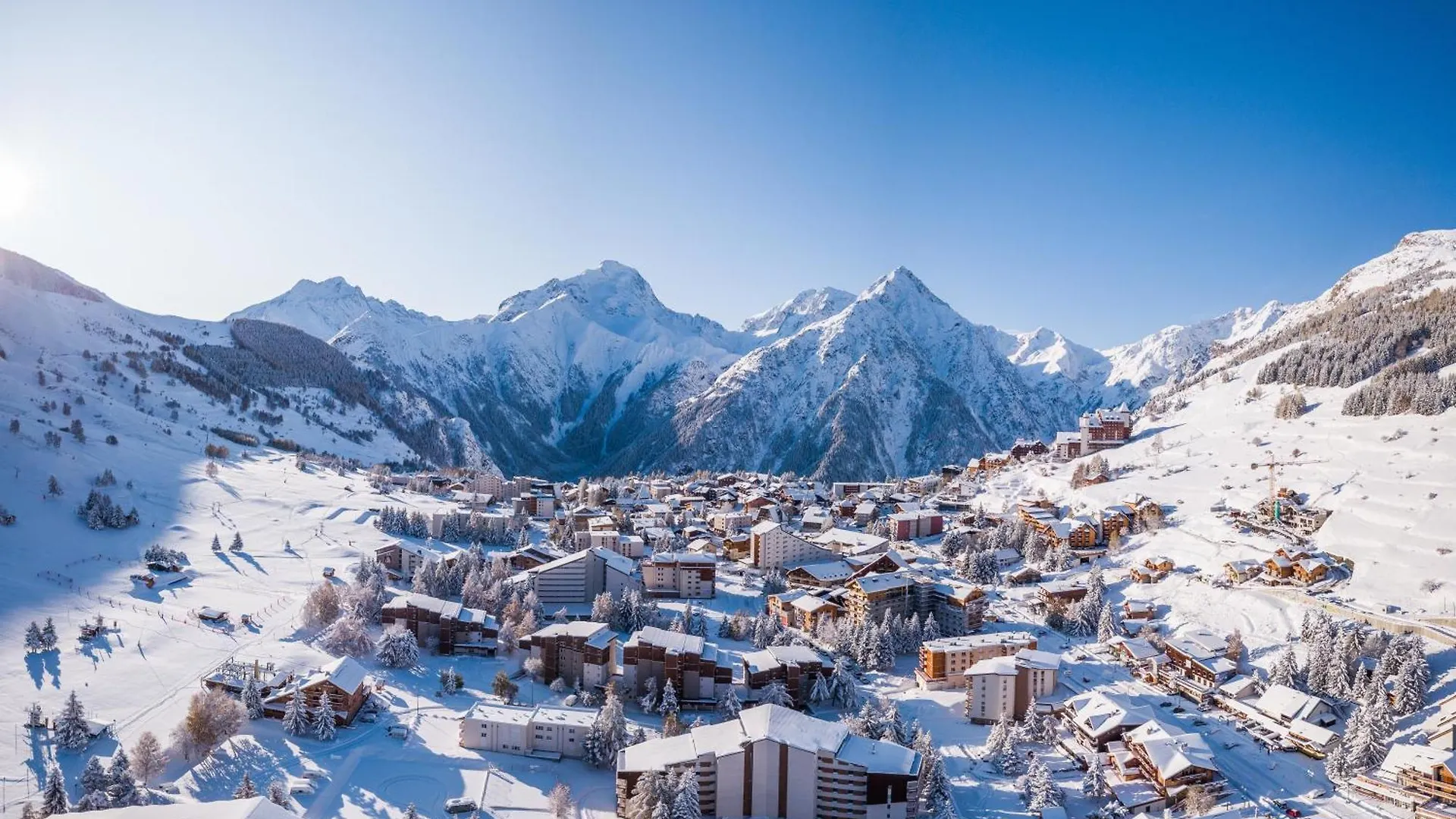 Apartment Studio Avenue De La Muzelle Menage Et Draps Inclus Proche Belle Etoile Et Esf Les Deux Alpes